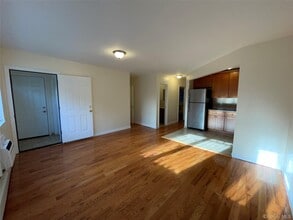 1031 Halsey St in Brooklyn, NY - Building Photo - Building Photo