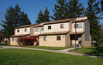 Deerpath in East Lansing, MI - Building Photo - Building Photo