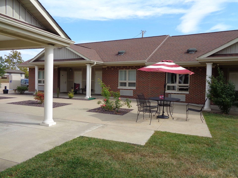 New Morning Apartments in Fredericktown, MO - Building Photo