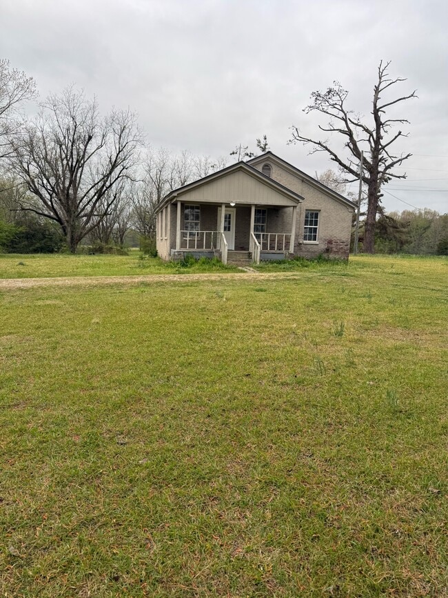 property at 6085 Friendship Rd