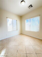 7814 S Soda Canyon St in Las Vegas, NV - Building Photo - Building Photo