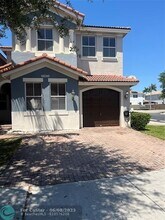 11473 NW 81st Ln in Miami, FL - Building Photo - Building Photo