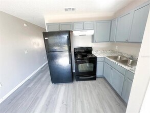 457 Beech Ave in Lakeland, FL - Foto de edificio - Building Photo