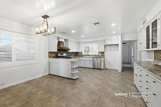 9623 Adams St in Elk Grove, CA - Building Photo - Building Photo