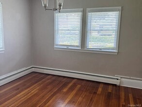 295 Columbus Ave in Harrison, NY - Building Photo - Building Photo