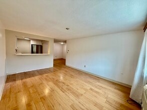 215 Winter St in Weymouth, MA - Building Photo - Building Photo
