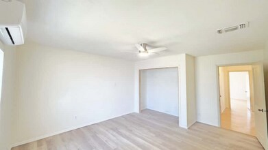 500 W 47th St in San Angelo, TX - Building Photo - Building Photo
