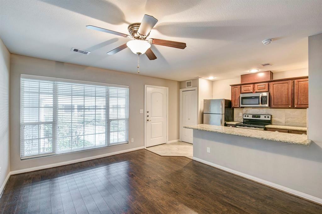 5333 Richmond Ave. in Houston, TX - Foto de edificio