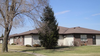 Southview Condominiums Homes in Chippewa Falls, WI - Building Photo - Building Photo