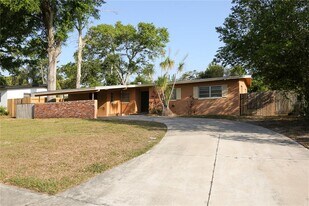 6203 Forest Grove Blvd in Orlando, FL - Building Photo
