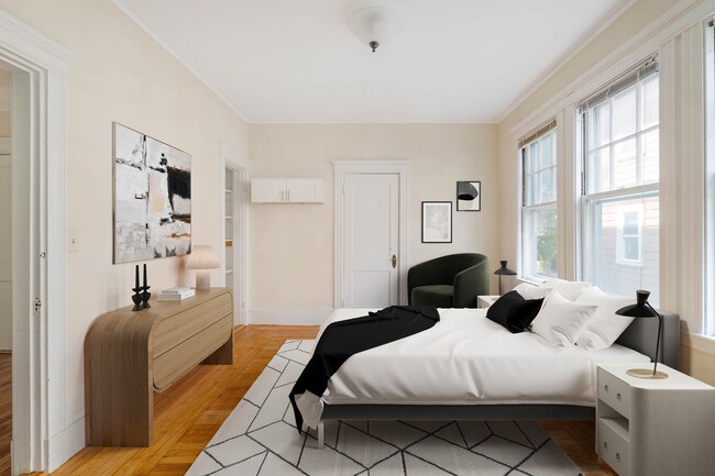 95 Trowbridge St, Unit 1