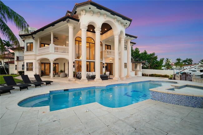 3300 NE 171st St in North Miami Beach, FL - Building Photo - Building Photo