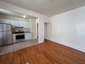 9116 3rd Ave in Brooklyn, NY - Foto de edificio - Building Photo