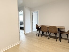 1989 Wyandotte St W in Windsor, ON - Building Photo - Building Photo