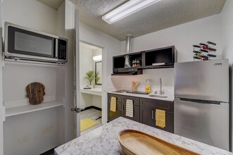 Vivo Living Willowbrook in Houston, TX - Building Photo - Building Photo