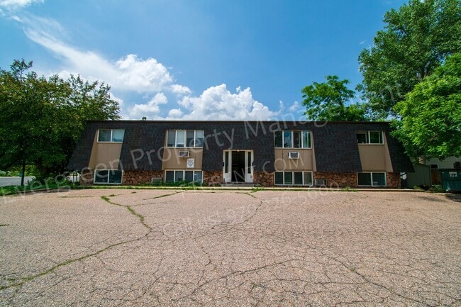 1931 Ross Ct in Fort Collins, CO - Building Photo - Building Photo
