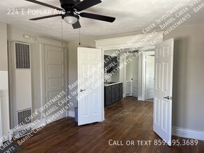 224 E Poplar St, Unit 3 in Harrodsburg, KY - Building Photo - Building Photo