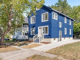 3211 W 121st St in Cleveland, OH - Building Photo