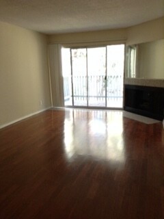 359 Half Moon Ln-Unit -306 in Daly City, CA - Building Photo