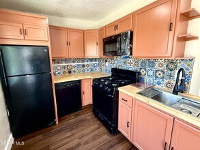 2929 Grant Ave in El Paso, TX - Building Photo - Building Photo