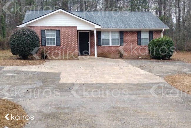 property at 301 Beaver Pointe Dr