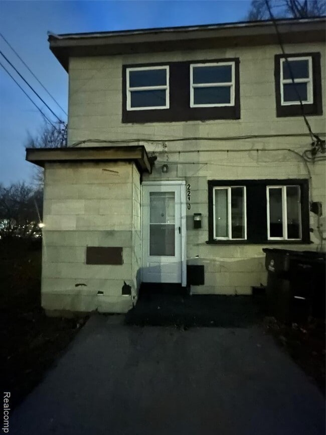 property at 2210 Ellsworth St