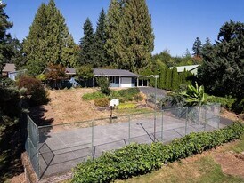 56503 Crest St in Warren, OR - Building Photo