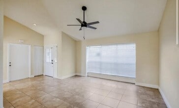 4047 N 87th St in Milwaukee, WI - Building Photo - Building Photo