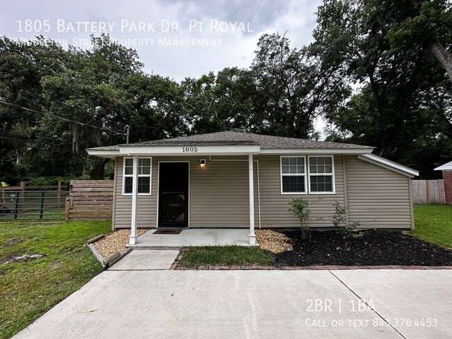 1805 Battery Park Dr in Port Royal, SC - Building Photo - Building Photo
