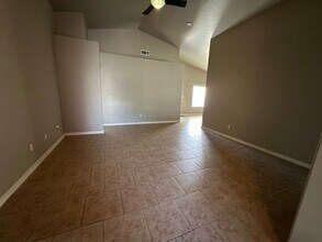 1831 Amber Dr in Carlsbad, NM - Building Photo - Building Photo