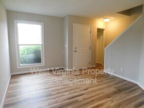 3648 Davis Stuart Rd in Lewisburg, WV - Building Photo - Building Photo