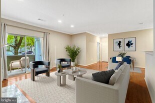 1701 Lake Shore Crest Dr in Reston, VA - Building Photo