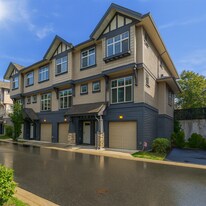 31125 Westridge Pl in Abbotsford, BC - Building Photo