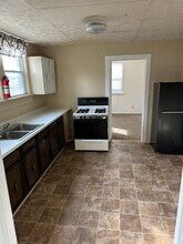 1102 Allendale Ave in Akron, OH - Building Photo - Building Photo