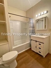 530 1/2 W Main St in Clarksburg, WV - Building Photo - Building Photo