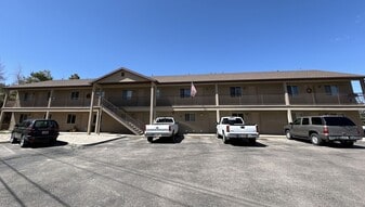 12 Plex Apartment in Cedar City, UT - Building Photo