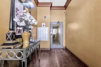 107 S Front St in Memphis, TN - Building Photo - Building Photo