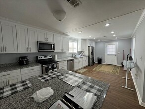 17 Hartley Woods Dr in Kennesaw, GA - Foto de edificio - Building Photo