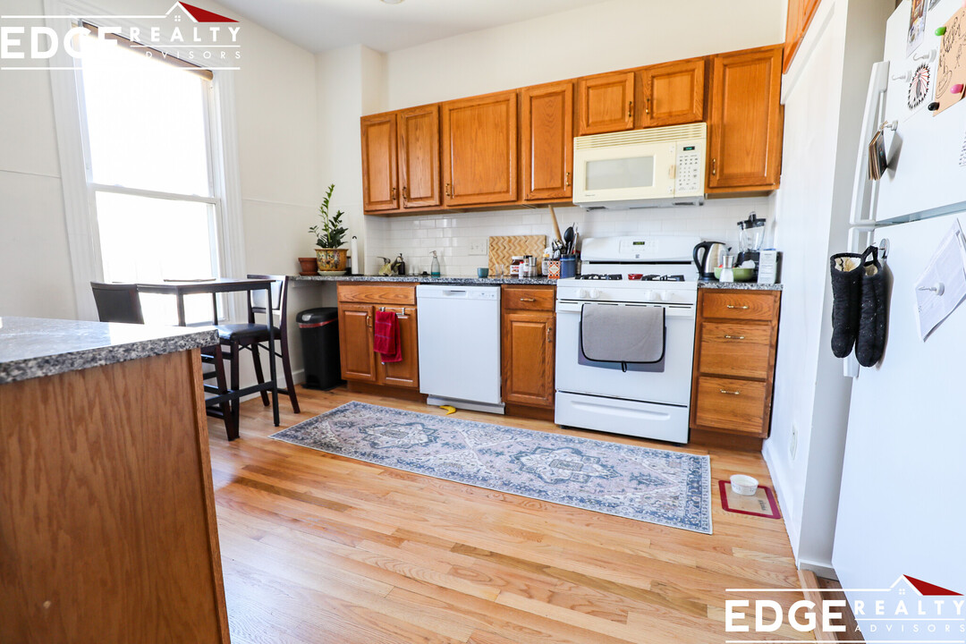 1757 Commonwealth Ave in Boston, MA - Building Photo