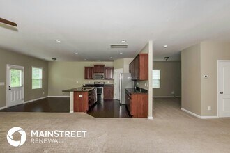 8727 Balsam Bay Rd in Charlotte, NC - Building Photo - Building Photo