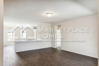 1011 W Cheyenne Ln in Claremore, OK - Building Photo - Building Photo