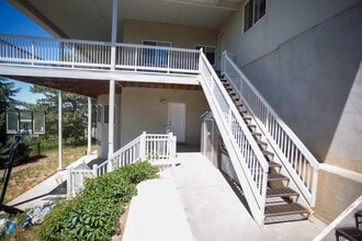 1364 Northridge Dr, Unit 2 in Bountiful, UT - Building Photo - Building Photo