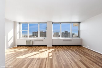 4250 N Marine Dr in Chicago, IL - Building Photo - Building Photo