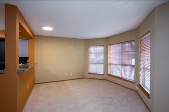 1125 E Olive St in Seattle, WA - Building Photo - Building Photo