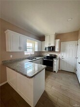 3104 W Kenwood St in Edinburg, TX - Building Photo - Building Photo