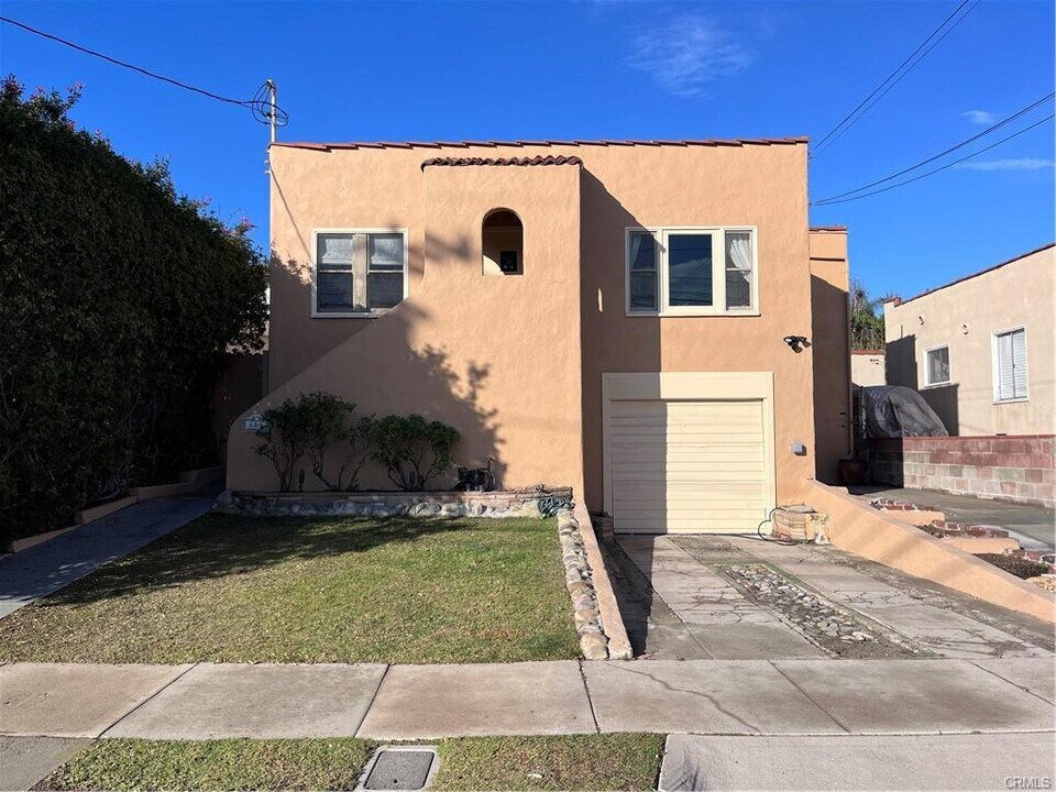 609 Hillcrest St in El Segundo, CA - Building Photo