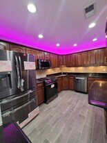 3 Covington Ct in East Brunswick, NJ - Building Photo