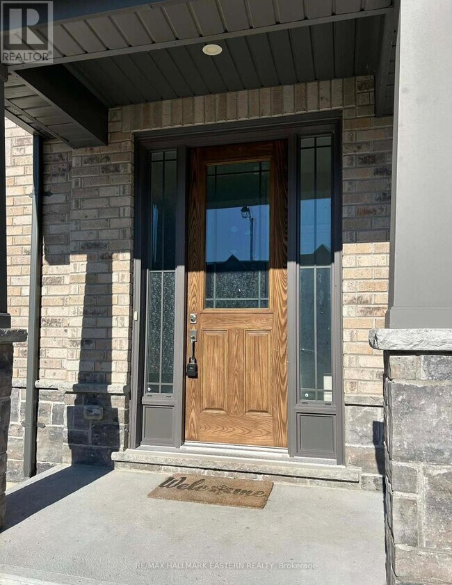 534 Macintosh Grove in Peterborough, ON - Building Photo - Building Photo