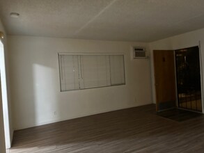 224 W Palm Ave in Monrovia, CA - Building Photo - Building Photo