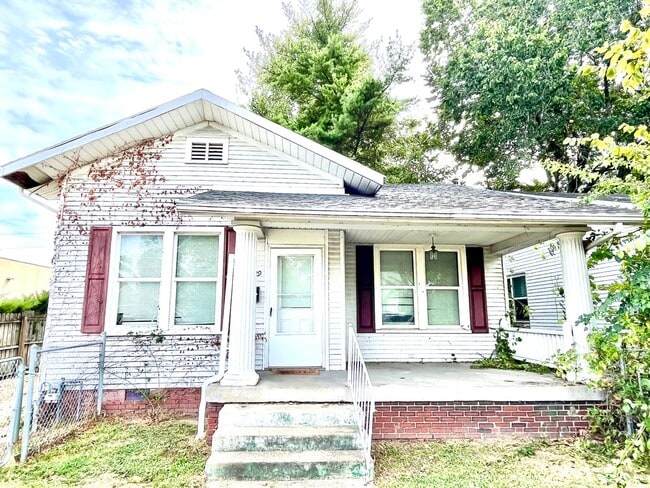 property at 1129 Washington Ave
